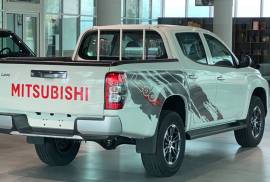Mitsubishi, L200