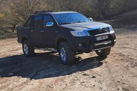 Toyota, Hilux