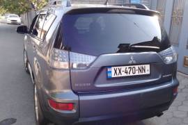 Mitsubishi, Outlander