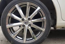 Autoparts, Wheels & Tires