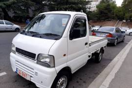 Suzuki, Carry