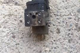 ავტონაწილები, დაშლილი ავტომობილები, PEUGEOT 