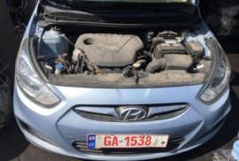 ავტონაწილები, დაშლილი ავტომობილები, HYUNDAI 