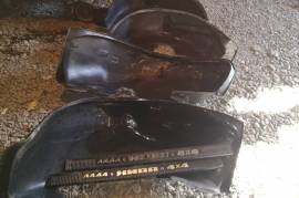 Autoparts, Disassembled