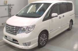 Nissan, Serena