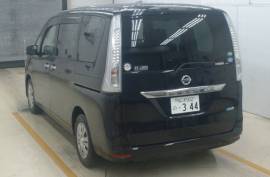 Nissan, Serena