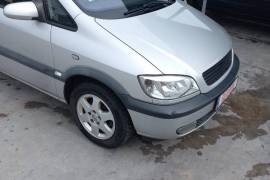 Opel, Zafira