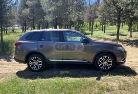 Mitsubishi, Outlander