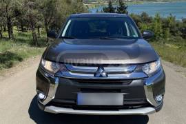 Mitsubishi, Outlander