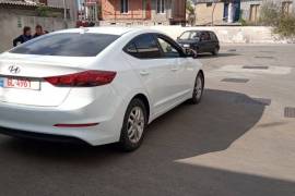 Hyundai, Elantra