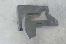 ავტონაწილები, ძარის ნაწილები, კაპოტის გამღები, MERCEDES-BENZ 