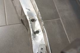 Автозапчасти, части двигателя, Арматурный столб (балка), MERCEDES-BENZ 