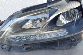 Автозапчасти, Фары и лампочки, Фары, MERCEDES-BENZ 