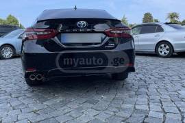 Toyota, Camry