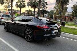 Porsche, Panamera