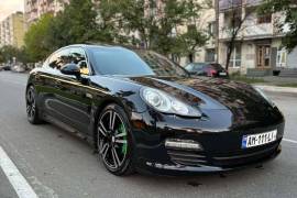 Porsche, Panamera