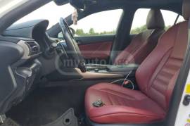 Lexus, IS, IS 300