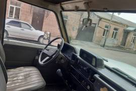 Toyota, Land Cruiser