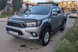 Toyota, Hilux