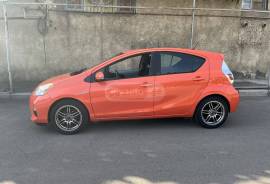 Toyota, Prius C