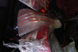 ავტონაწილები, ფარები და ნათურები, უკანა ფარები, MERCEDES-BENZ 