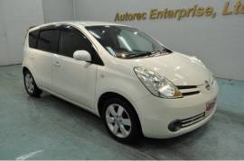 ავტონაწილები, ფარები და ნათურები, უკანა ფარები, NISSAN 