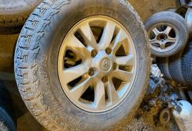 TOYOTA , Wheels and tires