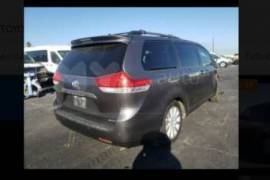 Toyota, Sienna