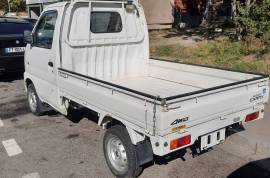 Suzuki , Carry