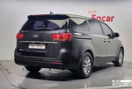 Kia, Carnival