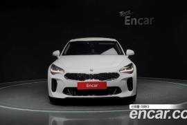 Kia, Stinger