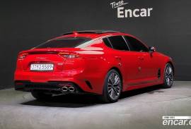 Kia, Stinger