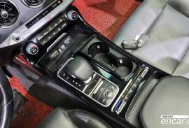 Kia, Stinger