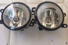 Autoparts, Lights and Bulbs, Fog Lights, TOYOTA 