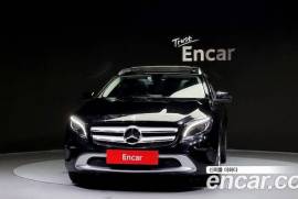 Mercedes-Benz, GLA-Class