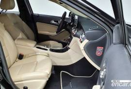 Mercedes-Benz, GLA-Class