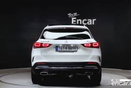 Mercedes-Benz, GLA-Class