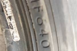 TOYOTA , ავტონაწილები, დისკები და საბურავები, საბურავები