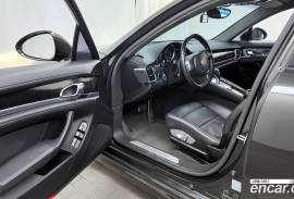Porsche, Panamera