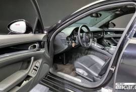 Porsche, Panamera