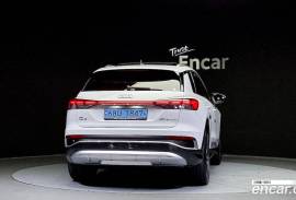 Audi, E-TRON