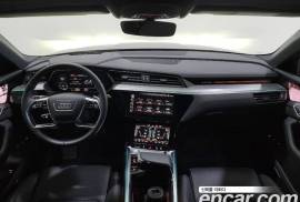 Audi, E-TRON