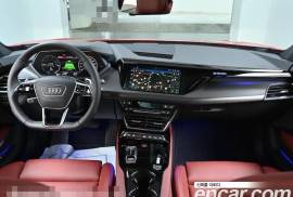 Audi, E-TRON