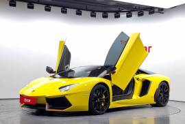 Lamborghini, Aventador