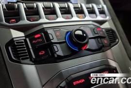 Lamborghini, Aventador