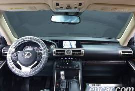 Lexus , IS