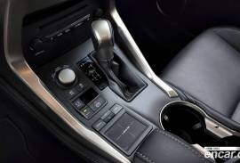 Lexus, NX