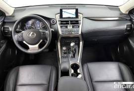 Lexus, NX