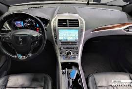 Lincoln, MKZ