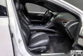 Lincoln, MKZ